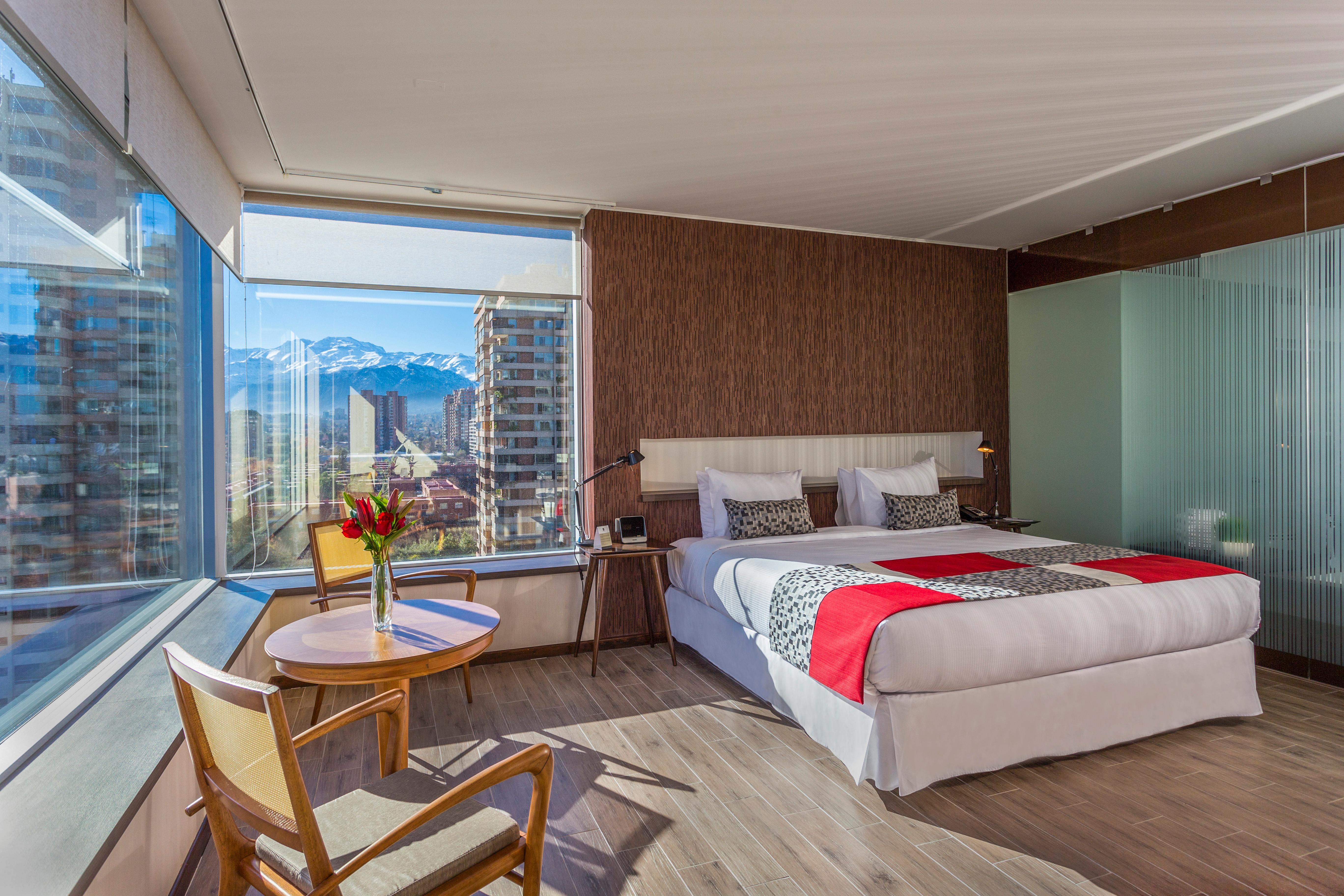 Plaza El Bosque Nueva Condes 4*